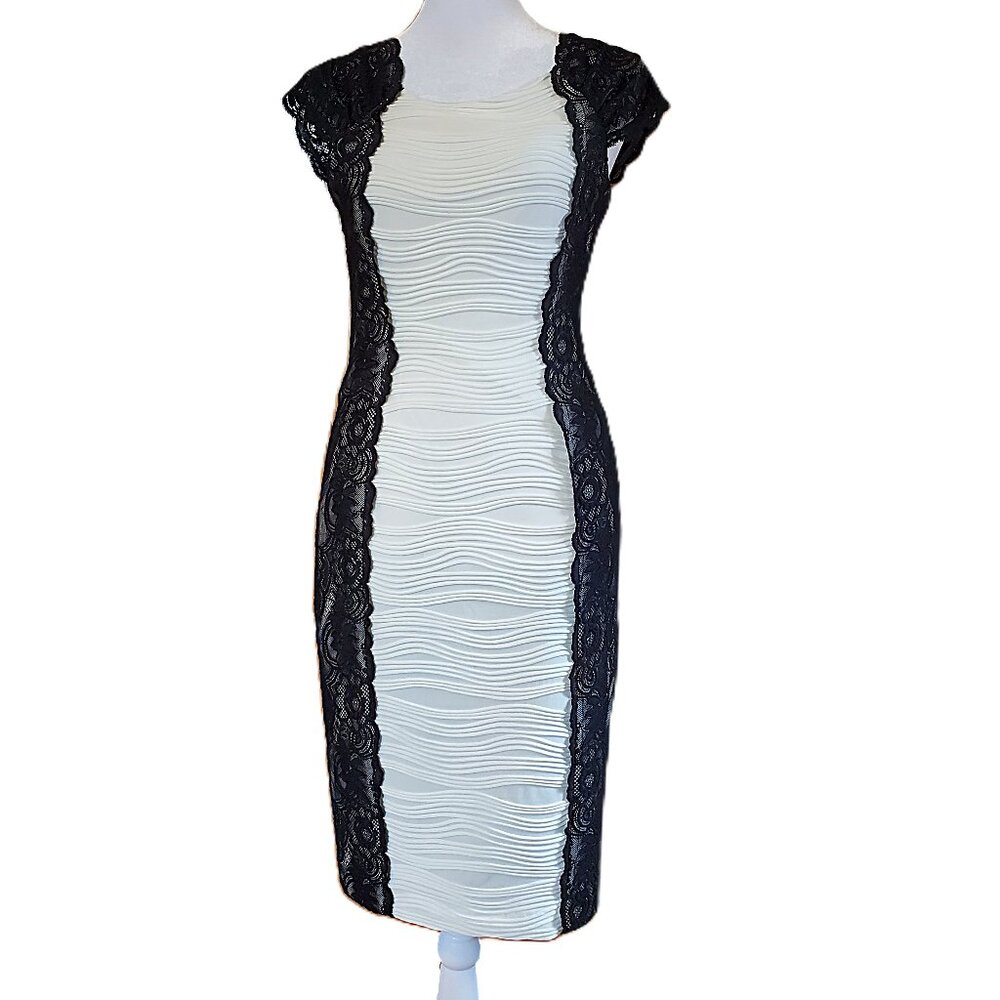 Joseph Ribkoff White Black Lace Pleated Body Con Sheath Dress Womens Sz 4 Classy